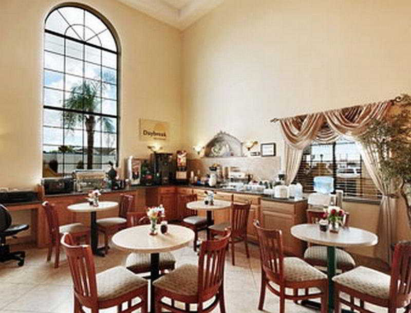 Days Inn & Suites By Wyndham Houston Hobby Airport Eksteriør bilde